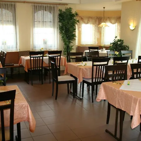 Hotel Fausel 3*